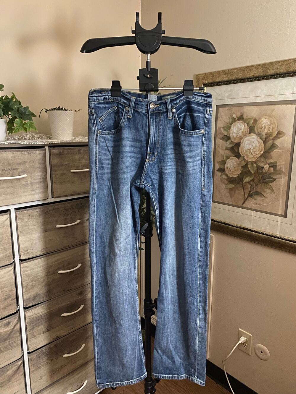 Rock & Republic Men’s Jeans 34x34 Relaxed Straight Blue Denim Distressed Wash